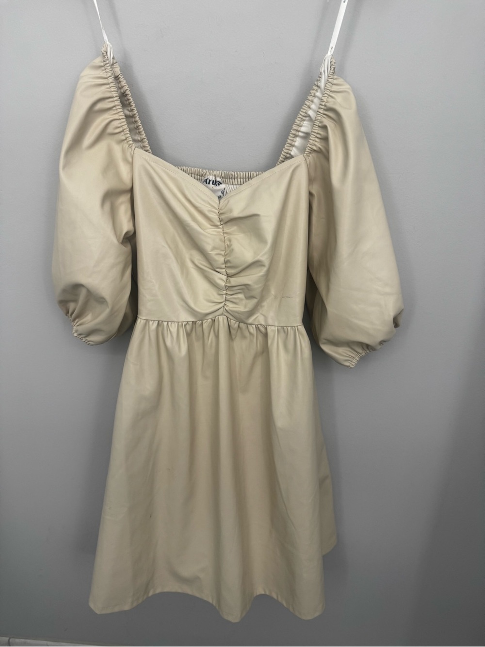 ARULA Cream Off-Shoulder Puff Sleeve Mini Dress faux leather - Picture 2 of 6